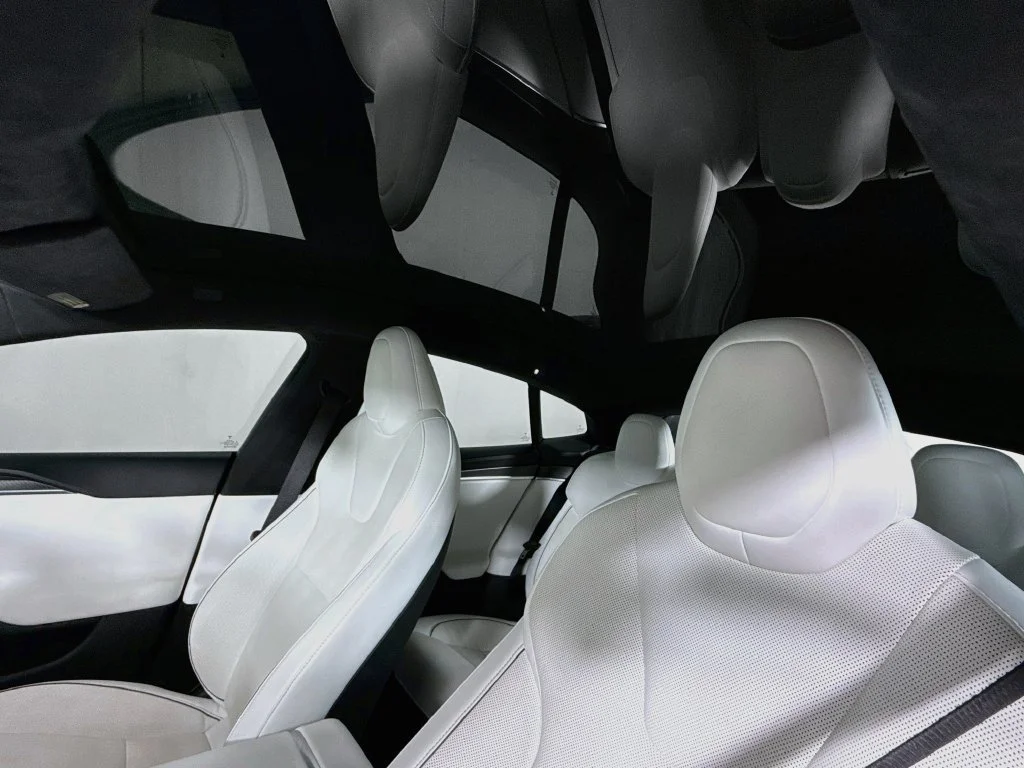 Used 2022 Black Tesla Plaid image 22