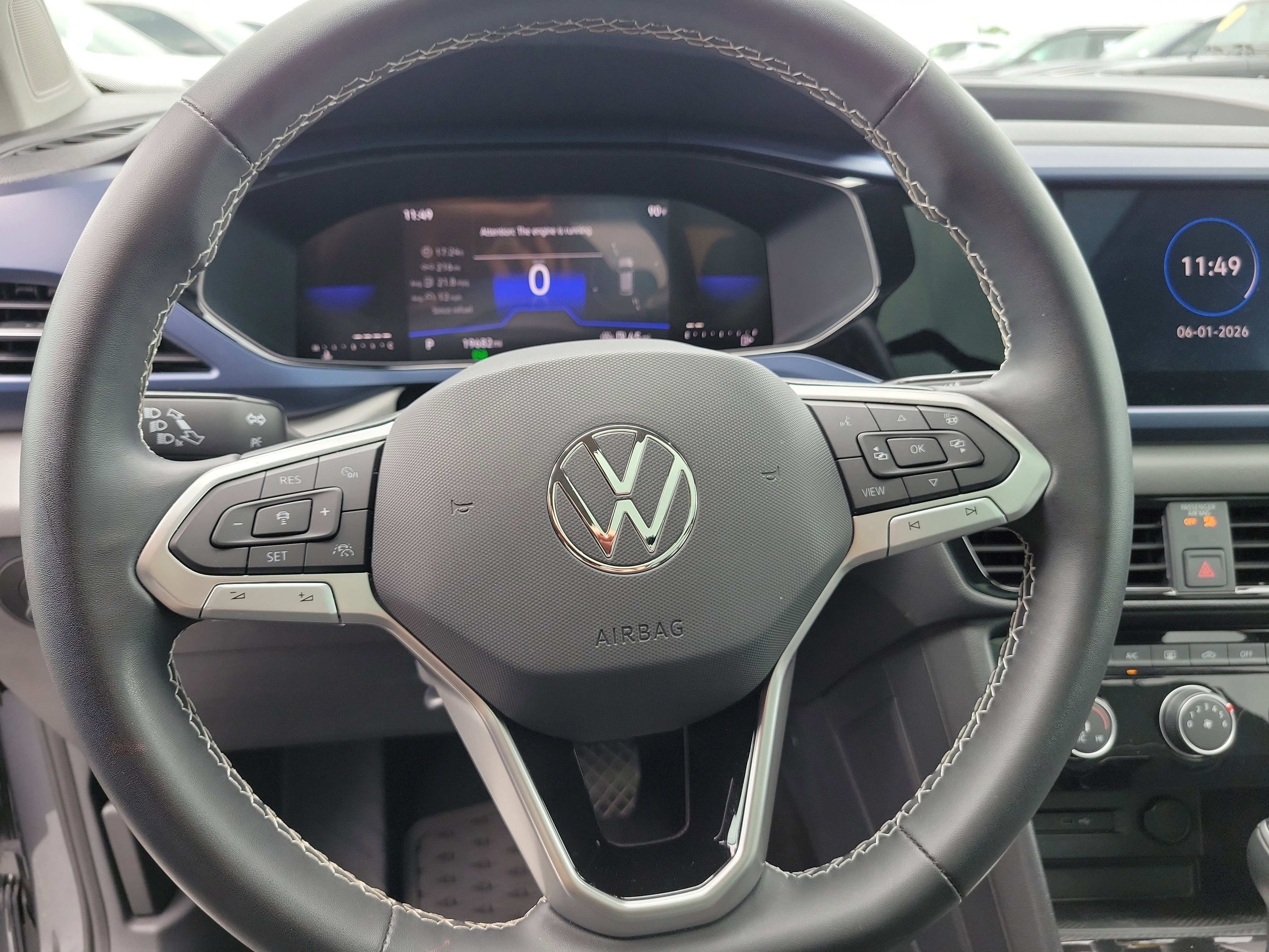 Used 2023 Platinum Gray Metallic Volkswagen SE image 27