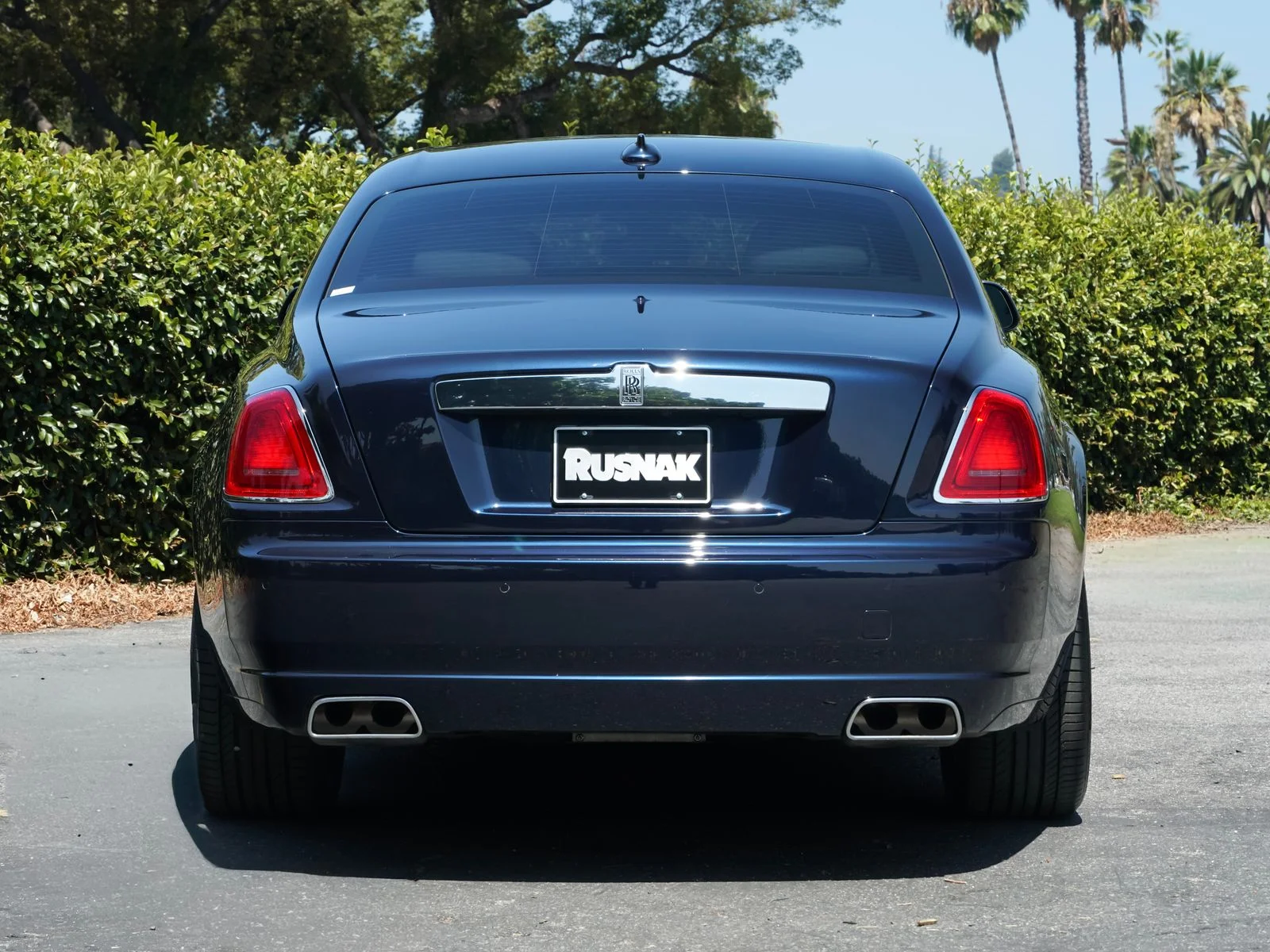 Certified Used 2016 Midnight Sapphire Rolls-Royce  image 18