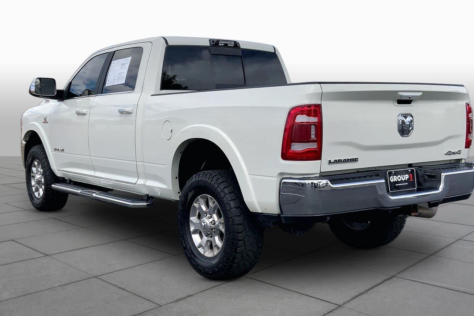 Used 2022 Pearl White Ram Laramie image 11