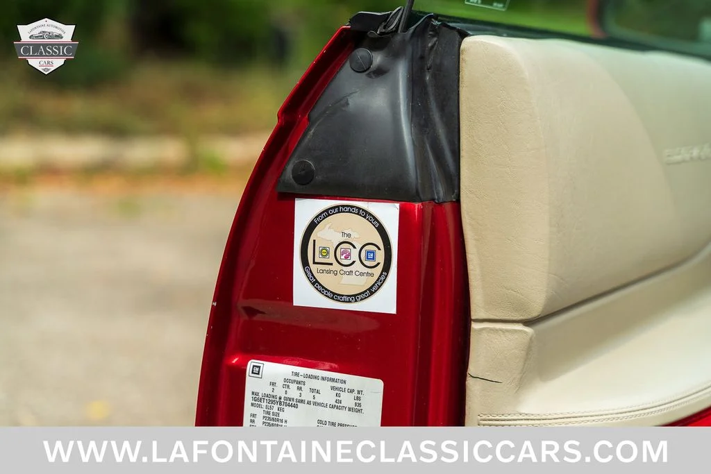 Used 2000 Red Cadillac ETC image 12