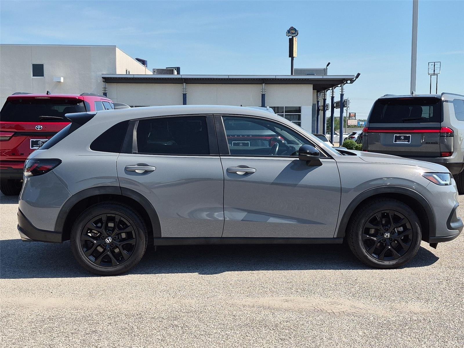 Used 2023 Urban Gray Pearl Honda Sport image 6