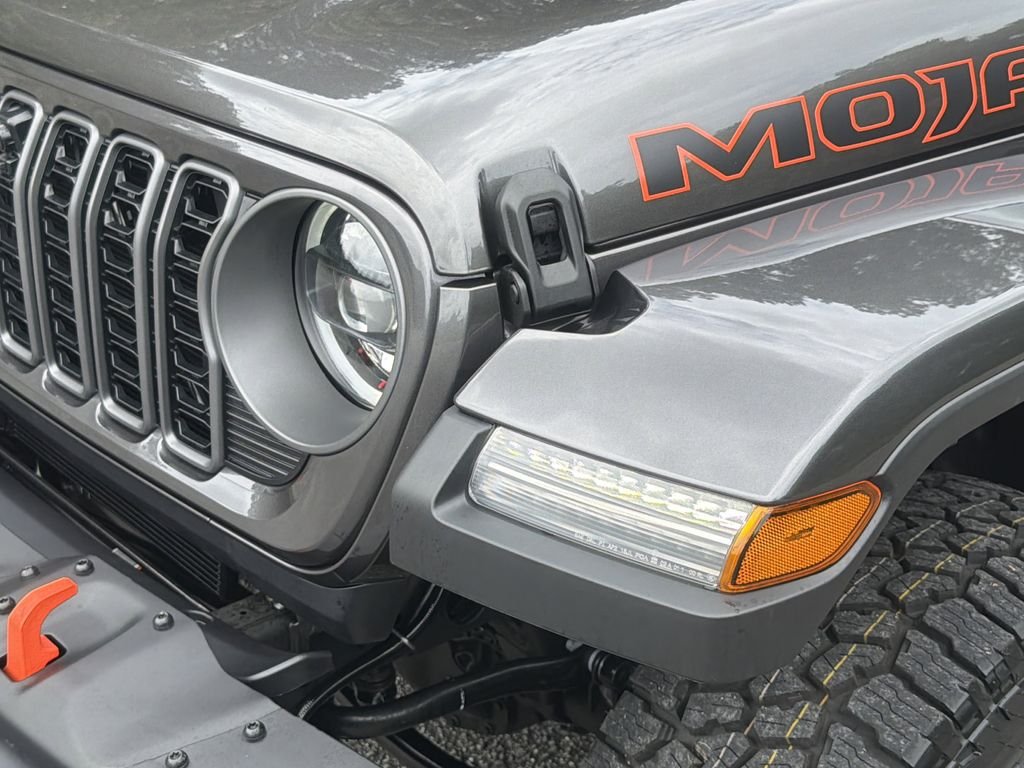 New 2026 Gray Jeep Mojave X image 27