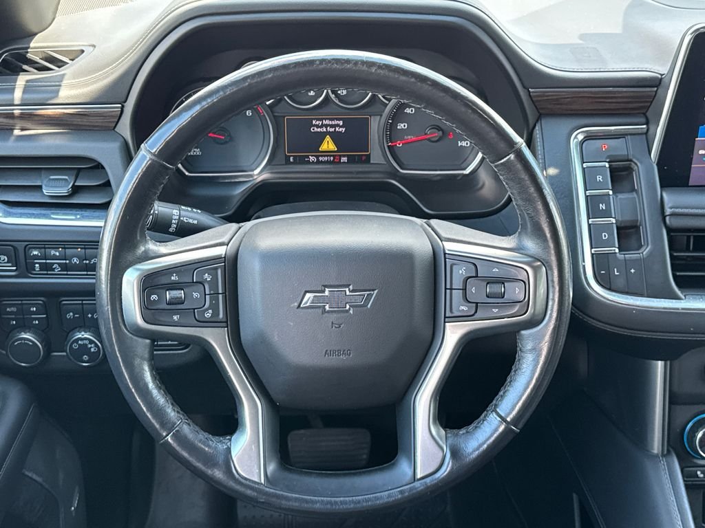 Used 2021 Black Chevrolet Z71 image 24