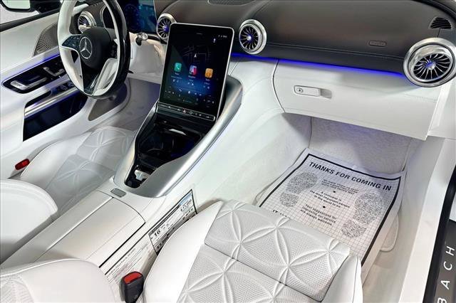 New 2026 MANUFAKTUR moonlight white magno (White Ambiance) Mercedes-Benz Maybach SL 680 Monogram Series image 49