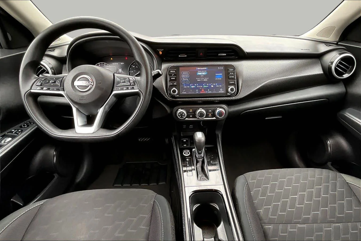 Used 2024 Boulder Gray Pearl Nissan SV image 15