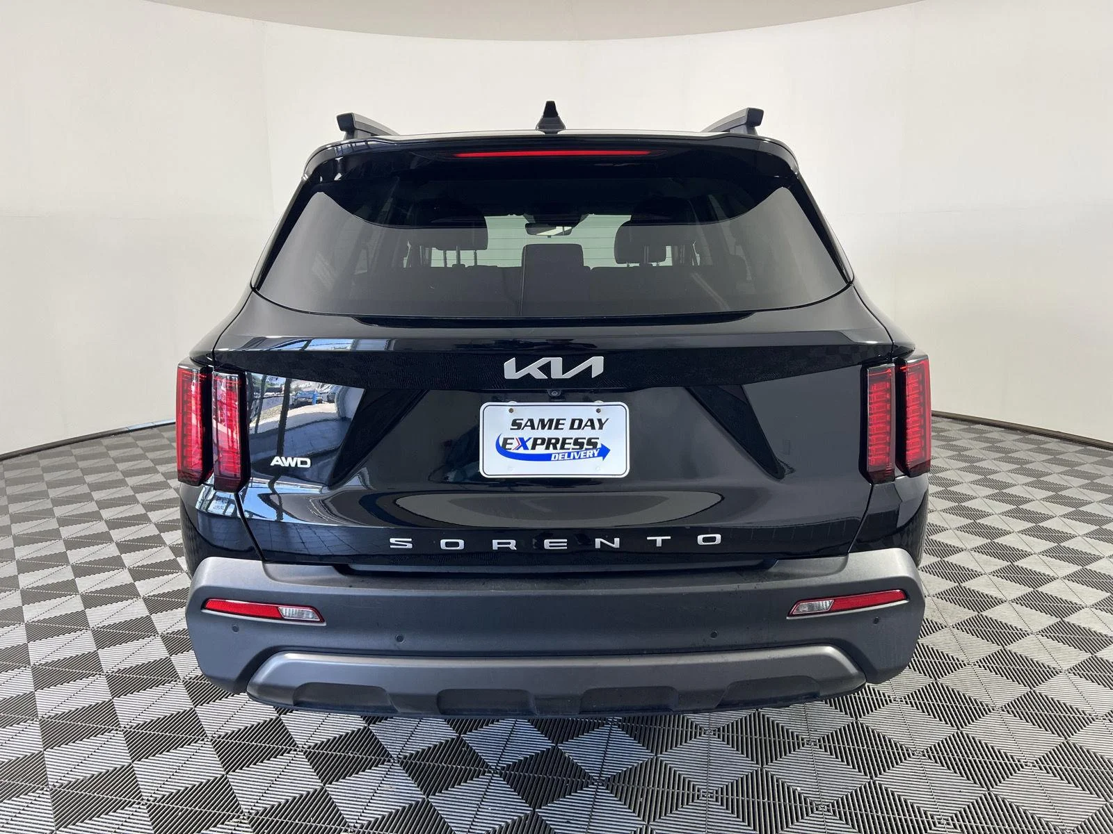 Used 2022 Ebony Black Kia X-Line S image 4
