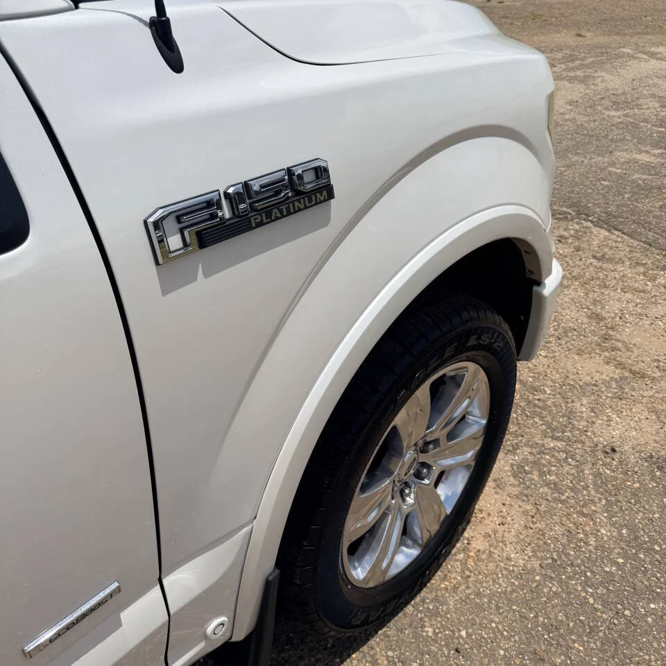 Used 2015 White Ford Platinum 4x4 4dr SuperCrew 5.5 ft. SB image 10