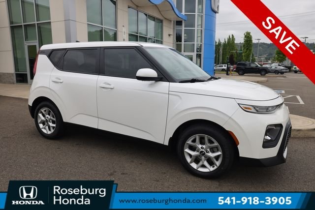2021 Kia Soul 2.0L S IVT's photo