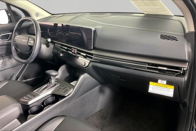 Used 2026 Black Kia EX image 25