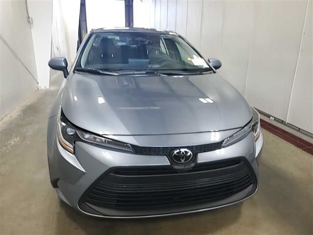 Used 2025 Gray Toyota LE image 24