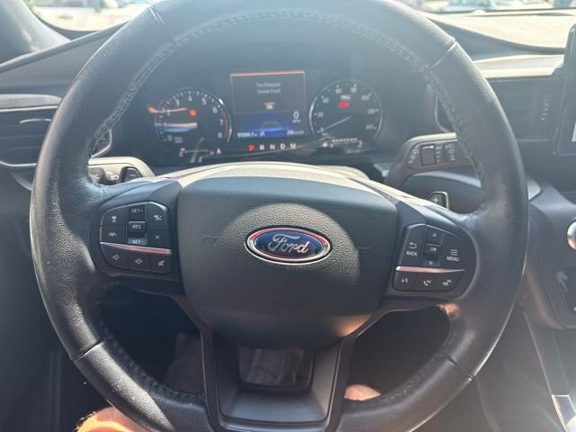 Used 2020 Gray Ford XLT image 30