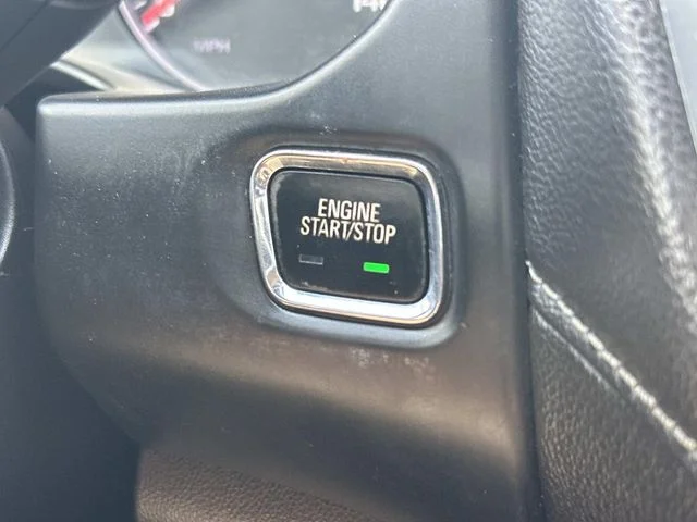 Used 2019 Red GMC SLE-1 image 26