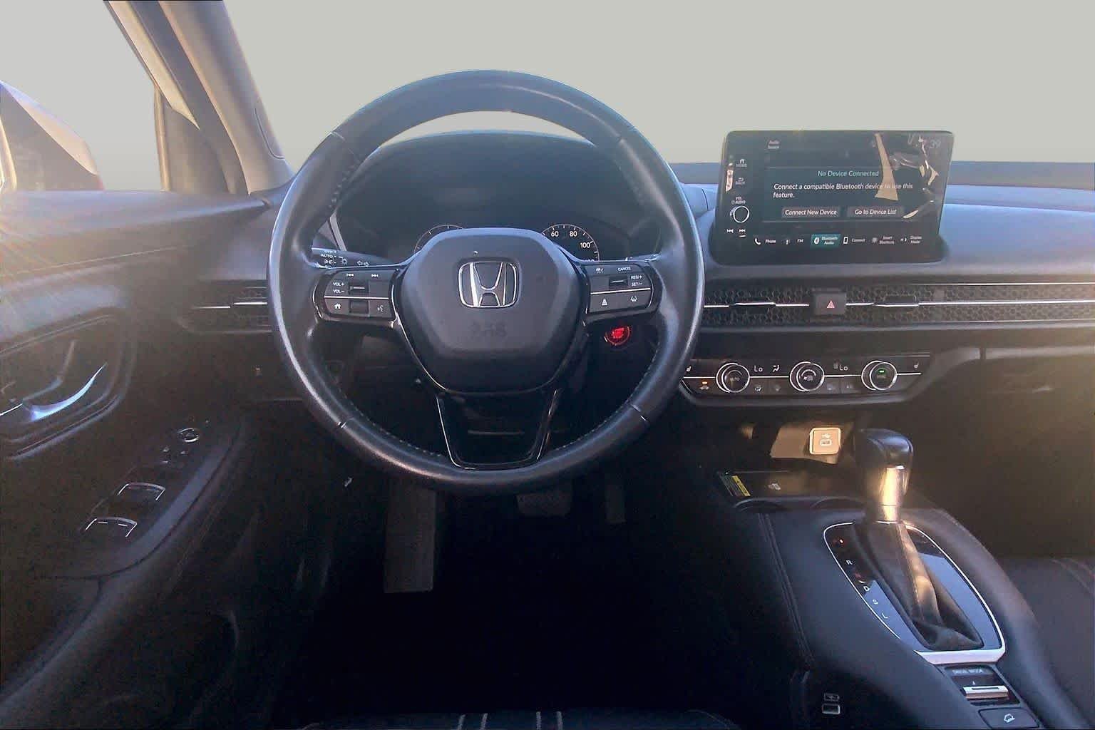 Used 2023 Platinum White Pearl Honda EX-L image 6