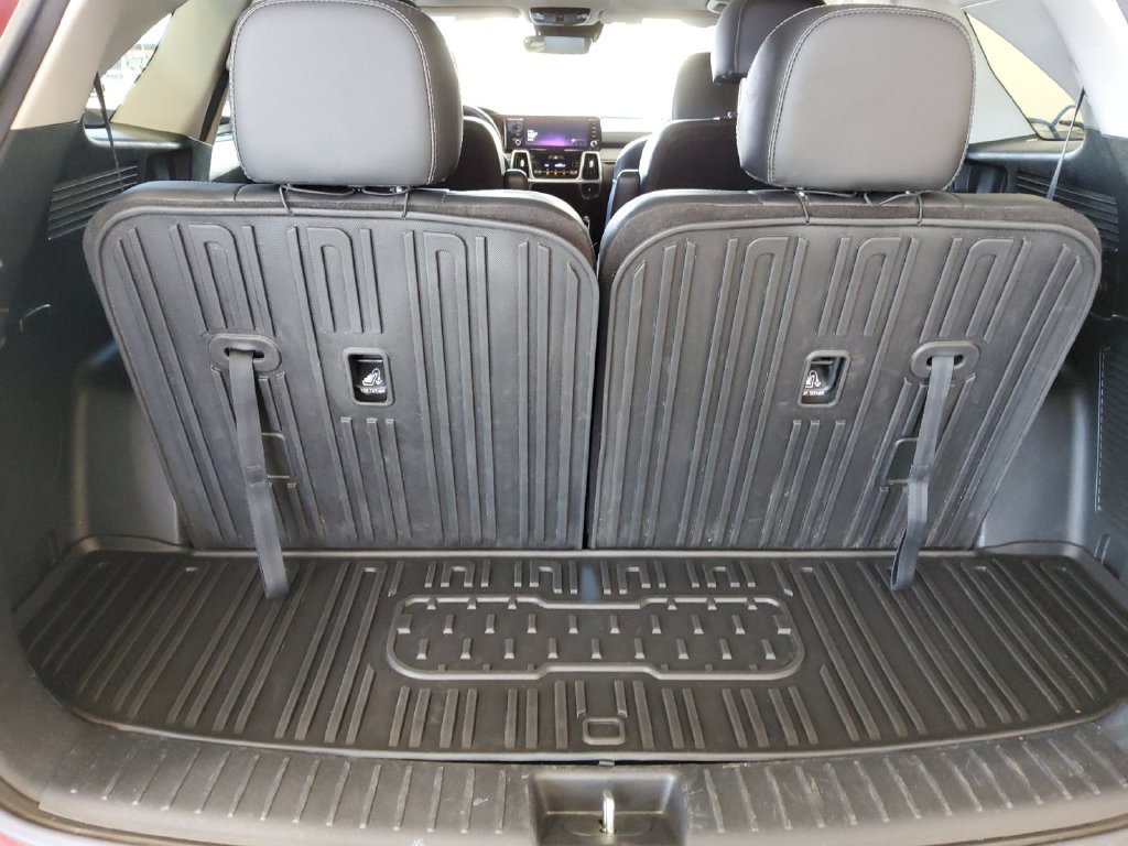Used 2023 Red Kia SX image 27
