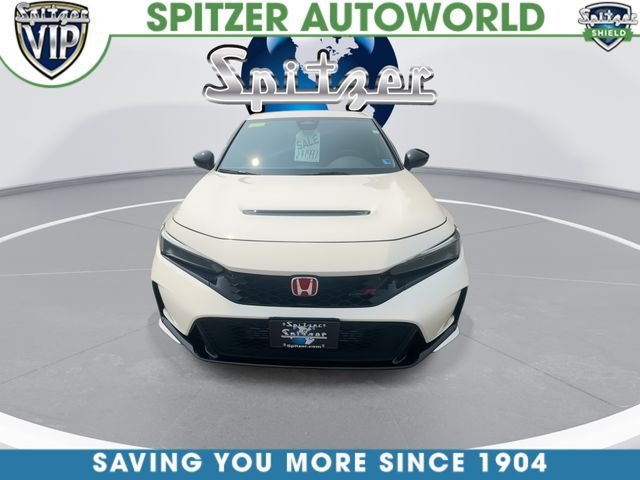 Used 2024  Honda  image 3