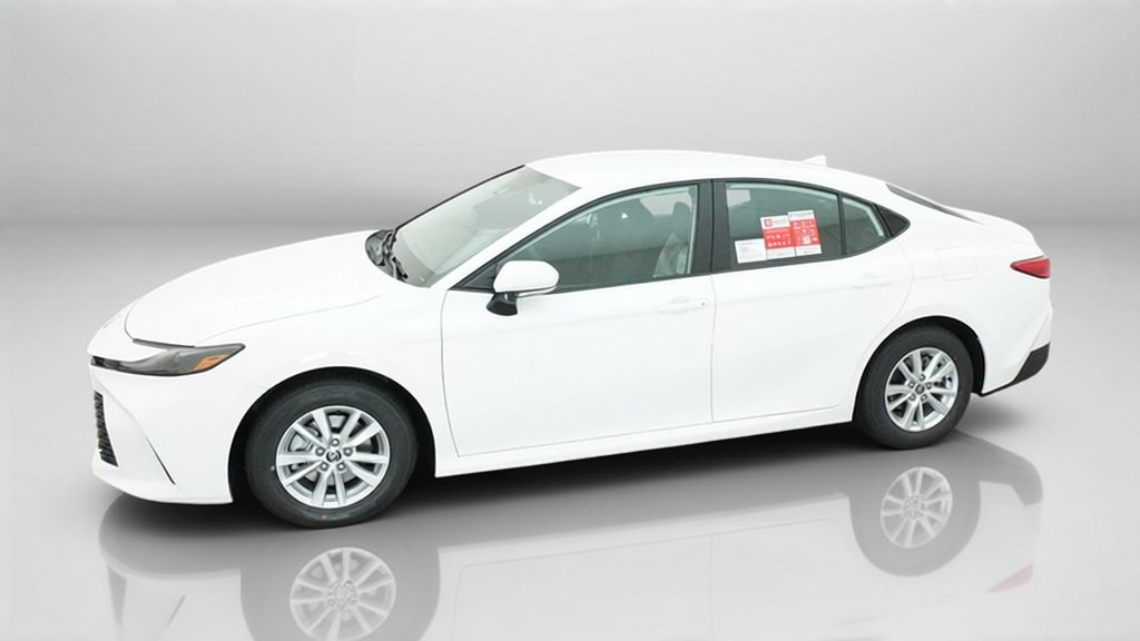 New 2026 Ice Cap Toyota LE image 33