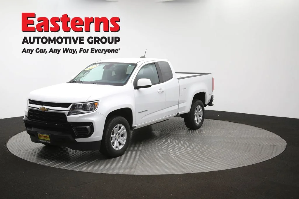 Used 2022 White Chevrolet LT image 55