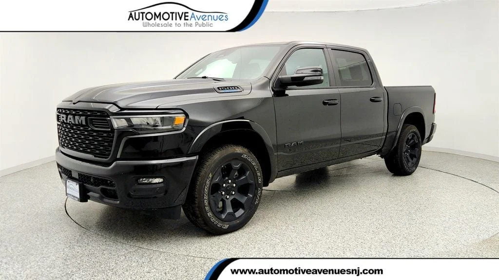 2025 RAM 1500 Big Horn/Lone Star 4x4 Crew Cab 5'7's photo