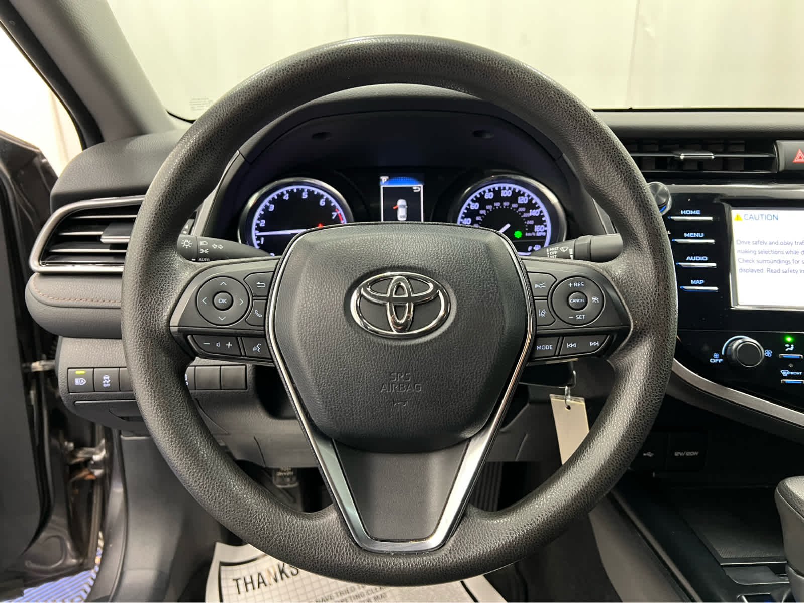 Used 2020 Predawn Gray Mica Toyota LE image 13