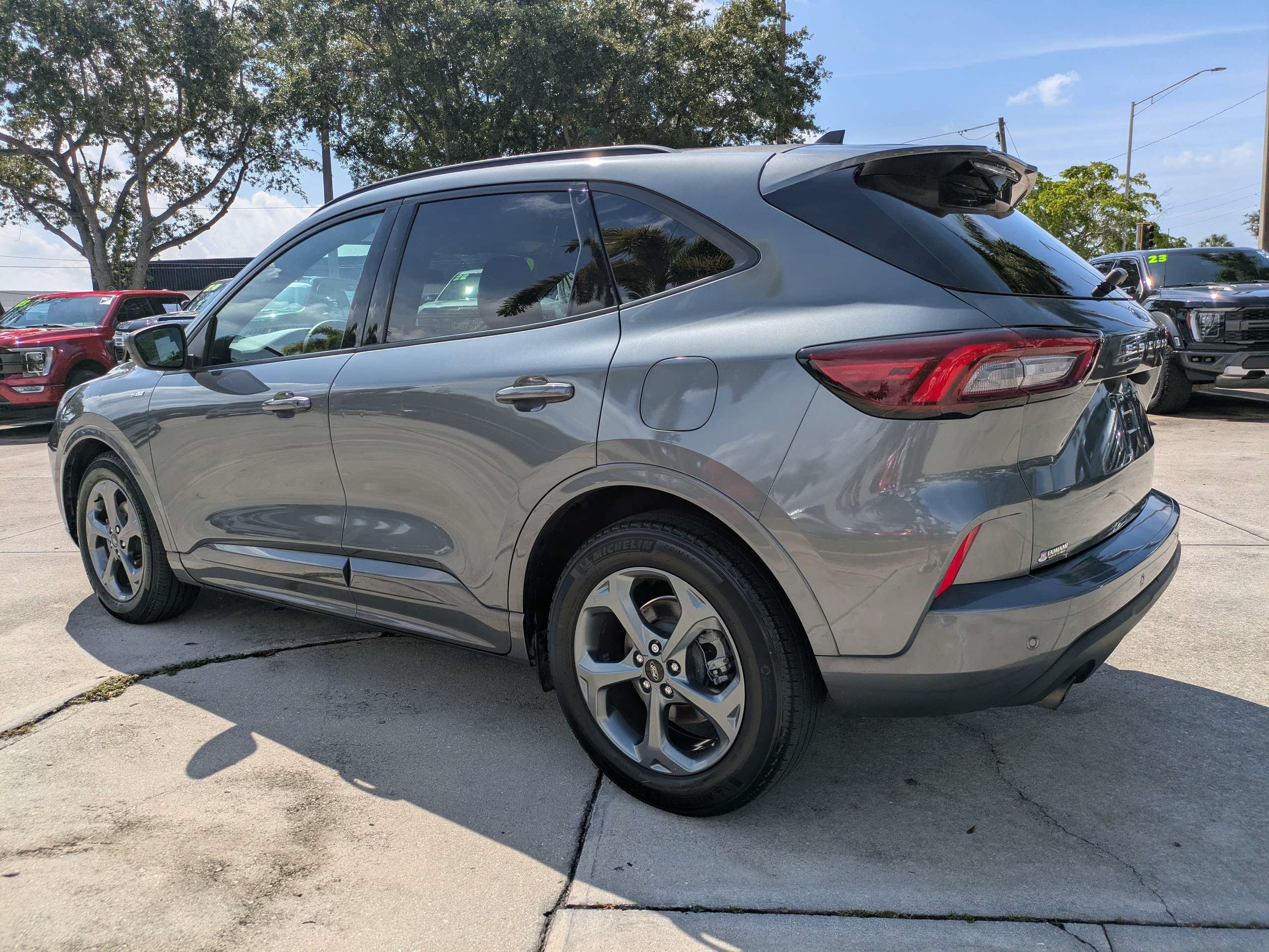 Used 2023 Carbonized Gray Metallic Ford ST-Line image 5