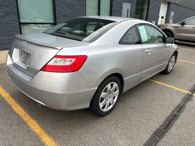 Used 2011 Silver Honda LX image 5