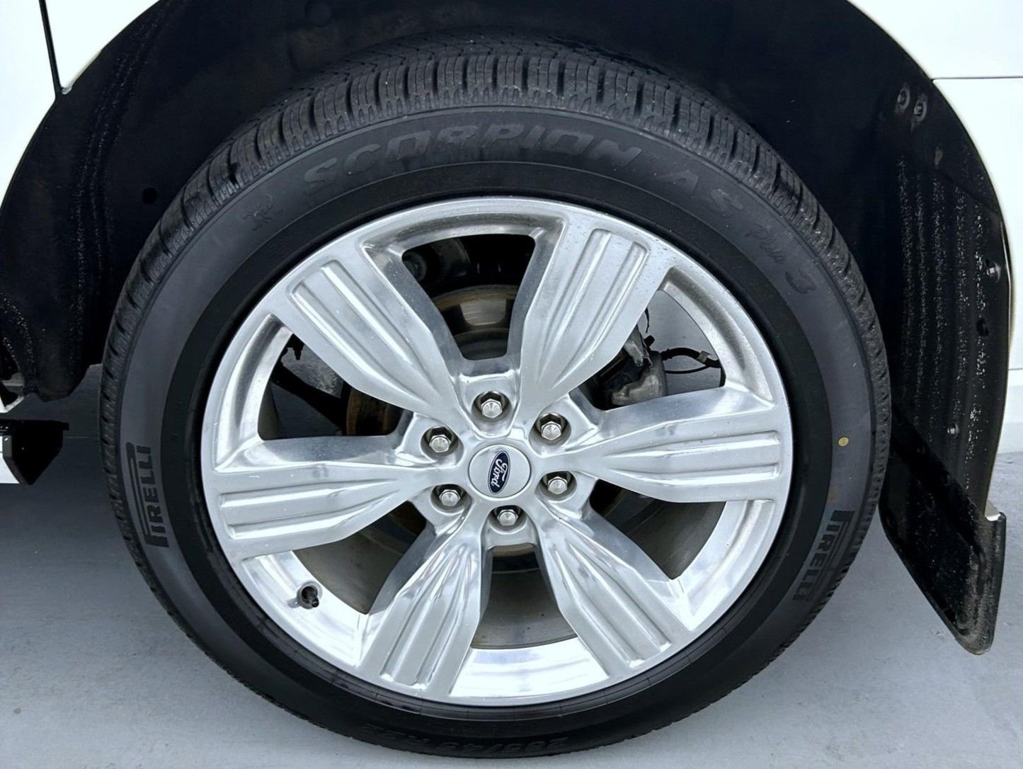 Used 2024 White Ford Platinum image 26