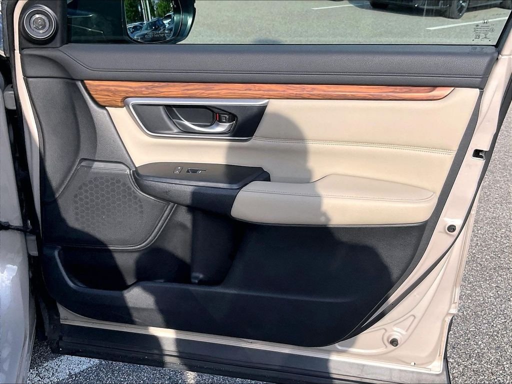 Used 2017 Brown Honda Touring image 12