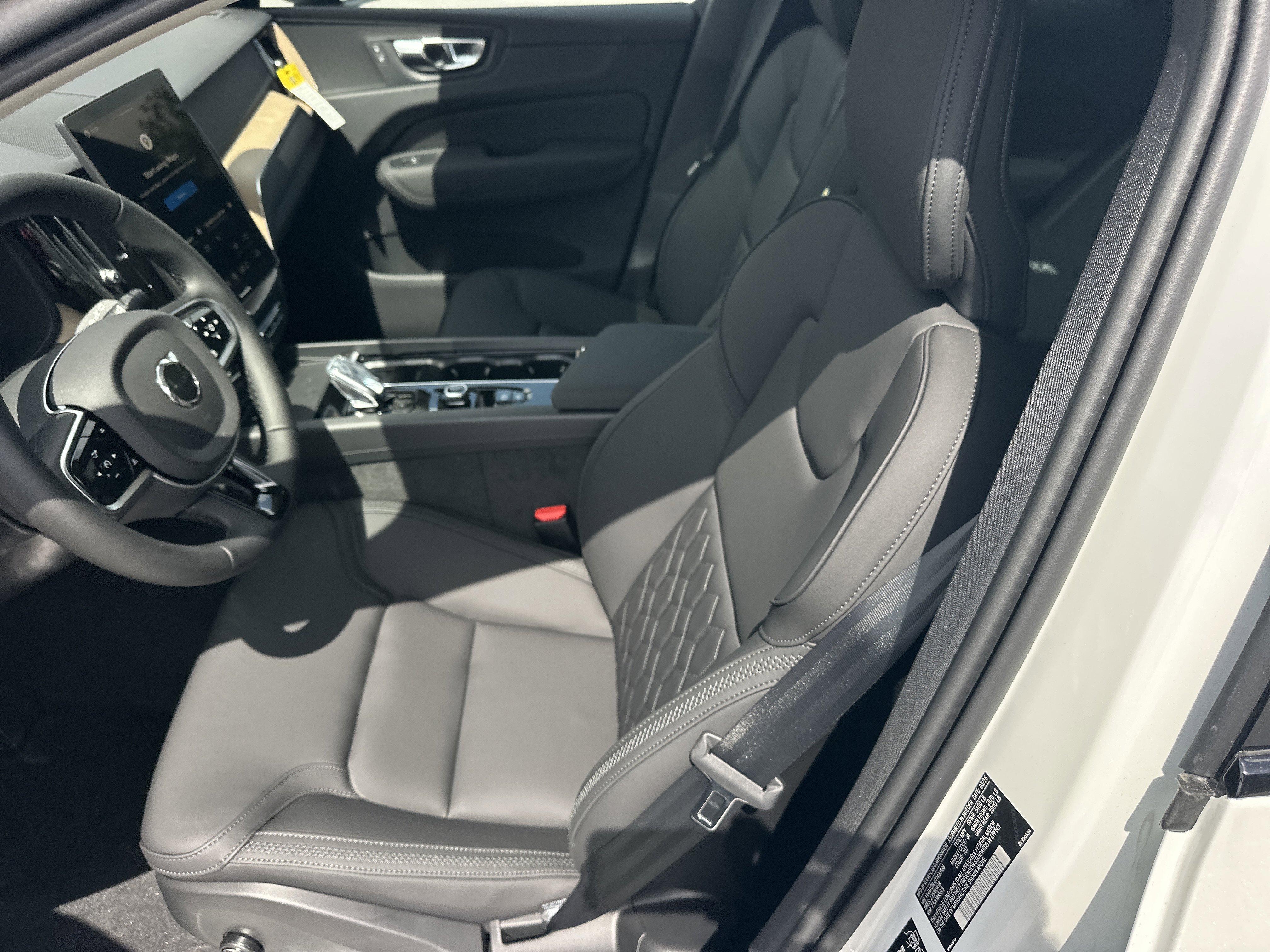 New 2026 Crystal White Volvo Core image 18