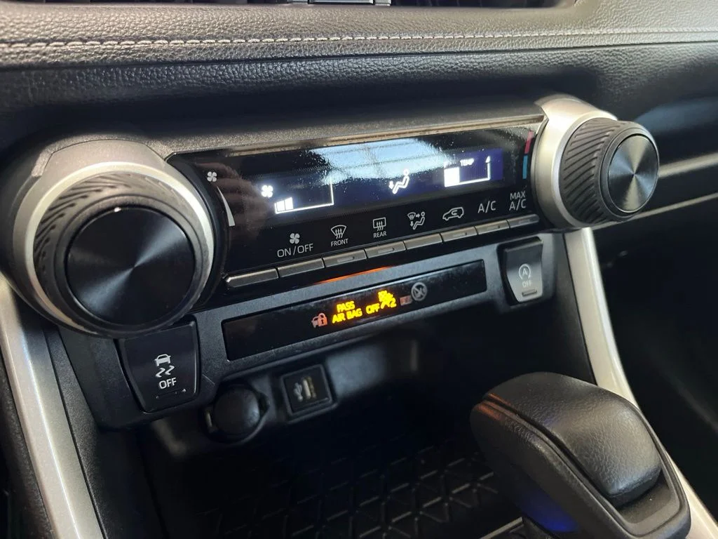 Used 2024 White Toyota LE image 14