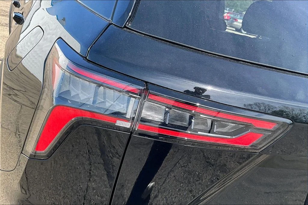 2025 Chevrolet Equinox LT - Photo 26