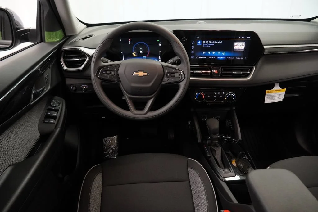 New 2026 Mosaic Black Metallic Chevrolet LT image 12