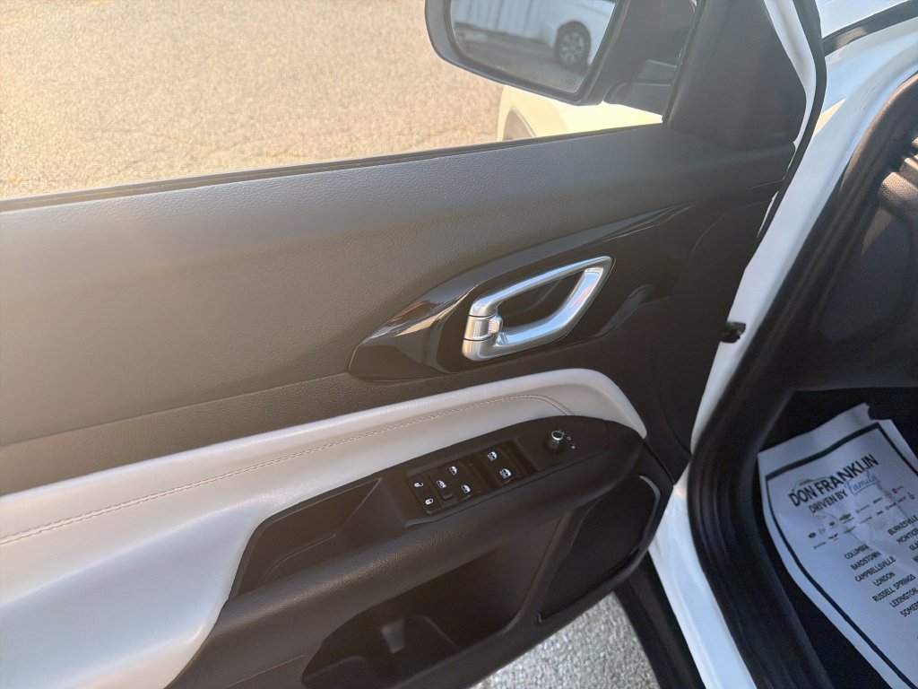 Used 2025 White Jeep Limited image 11