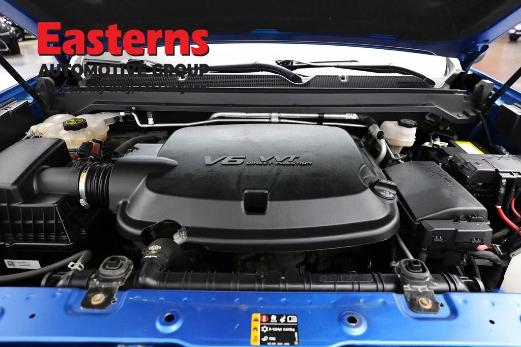 Used 2022 Blue Chevrolet LT image 7