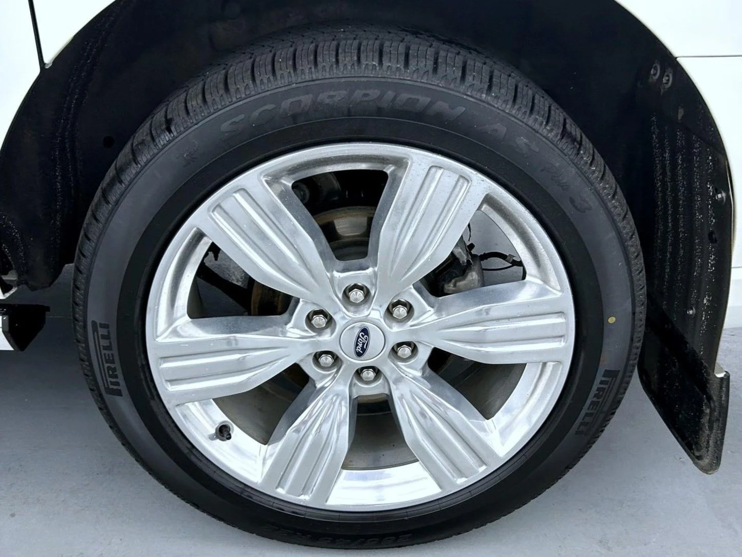 Used 2024 White Ford Platinum image 26