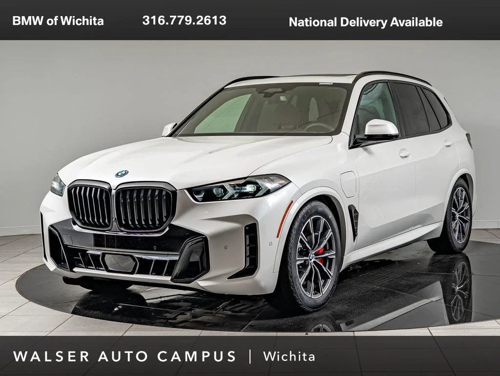 2026 BMW X5 xDrive50e's photo