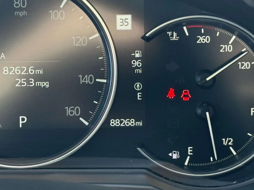 Used 2023 Jet Black Mazda 2.5 Turbo Signature image 27