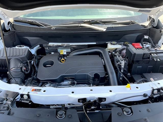 2027 Chevrolet Equinox LT - Photo 14