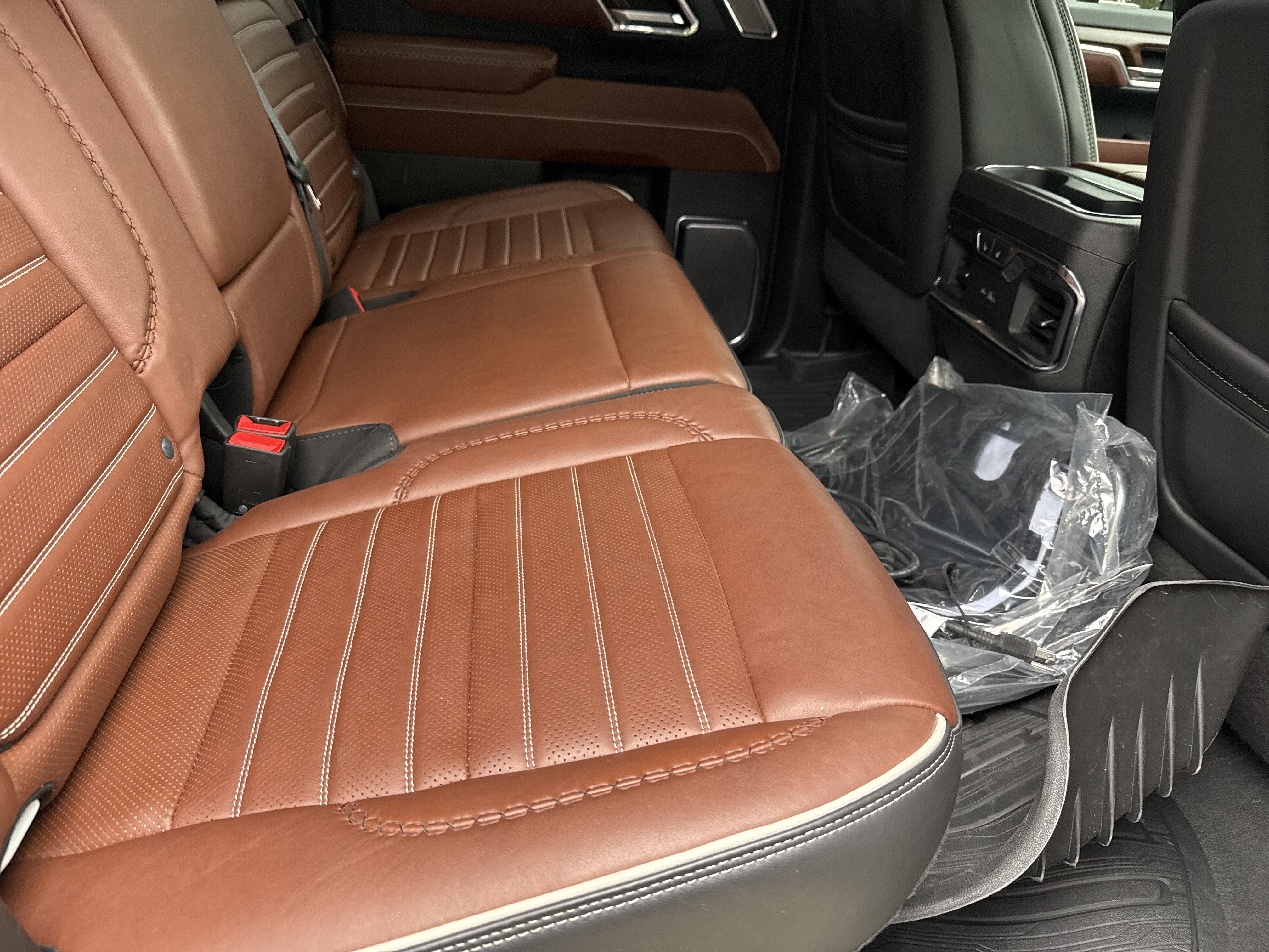 Used 2024 Summit White GMC Denali Ultimate image 15