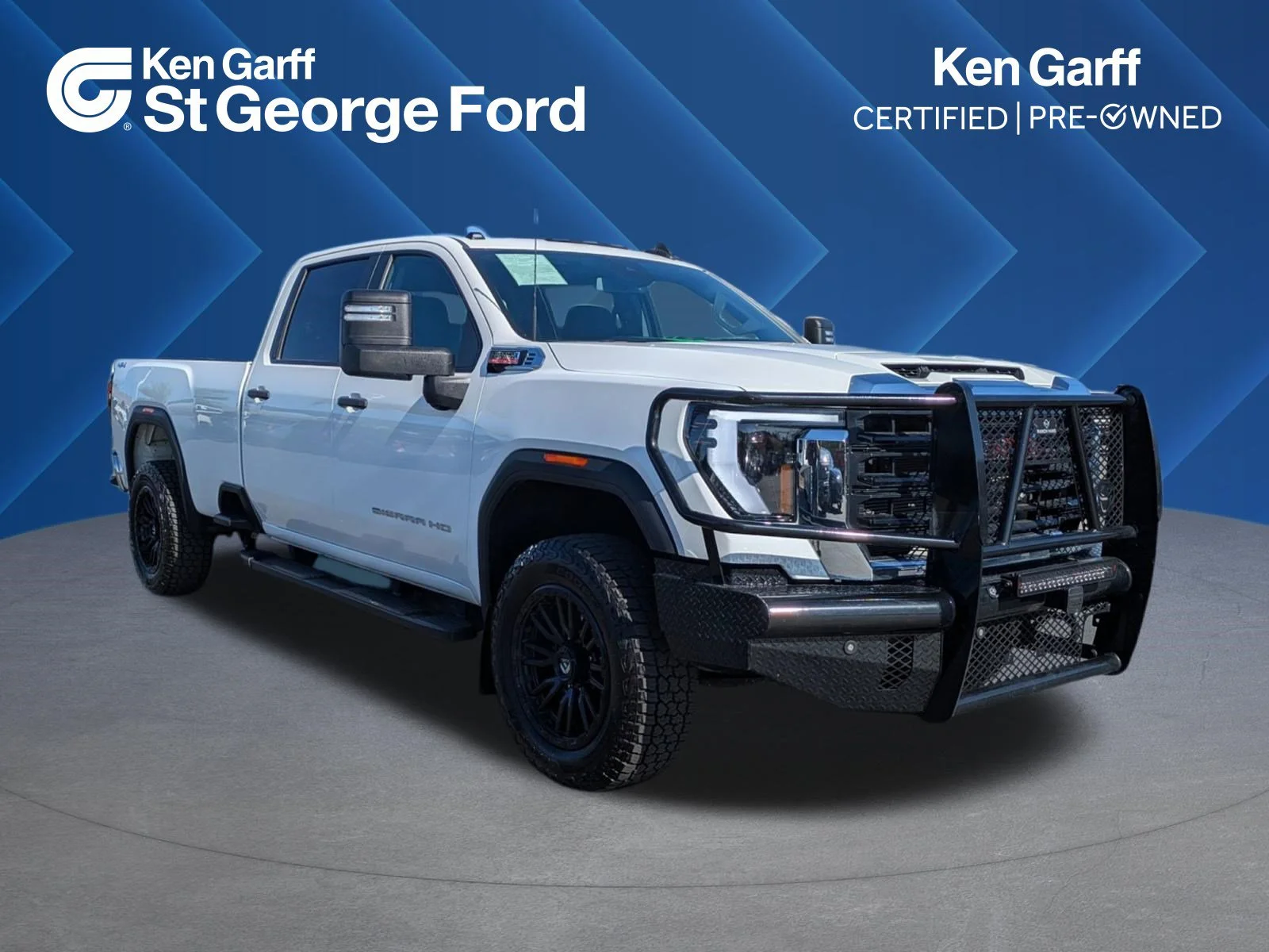 2025 GMC Sierra 4WD Crew Cab Standard Box Pro's photo