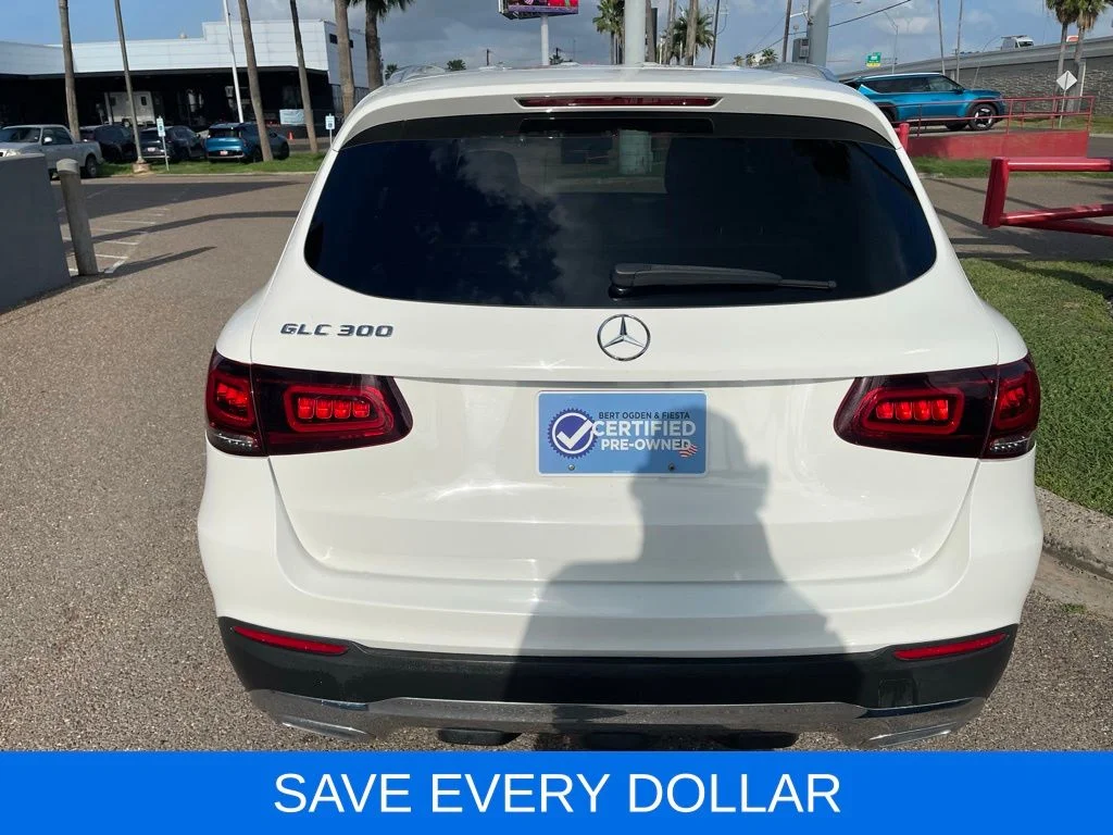 Used 2020  Mercedes-Benz GLC 300 image 3