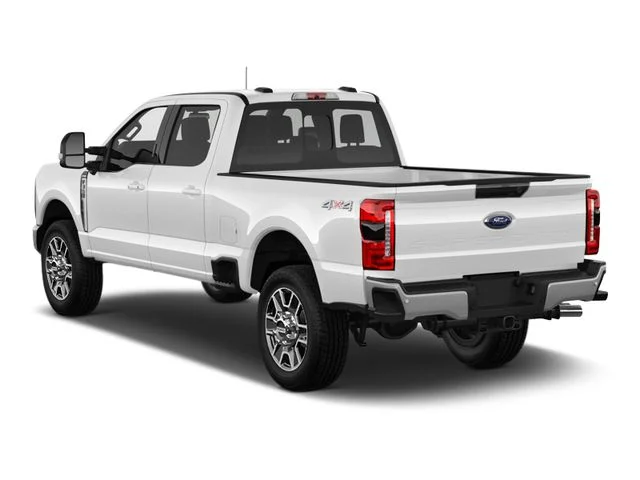 Used 2022 Star White Metallic Tri-Coat Ford Lariat image 2