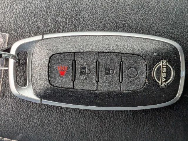 Used 2023 Gray Nissan SR image 27
