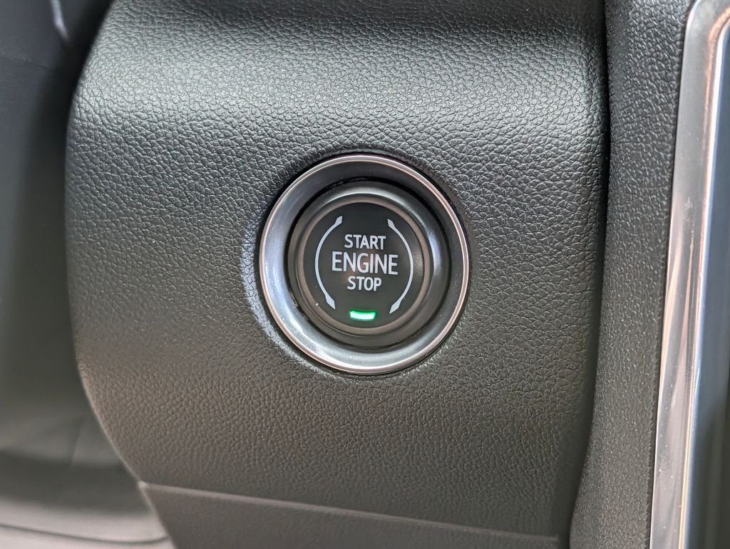 2025 GMC Acadia Elevation - Photo 29