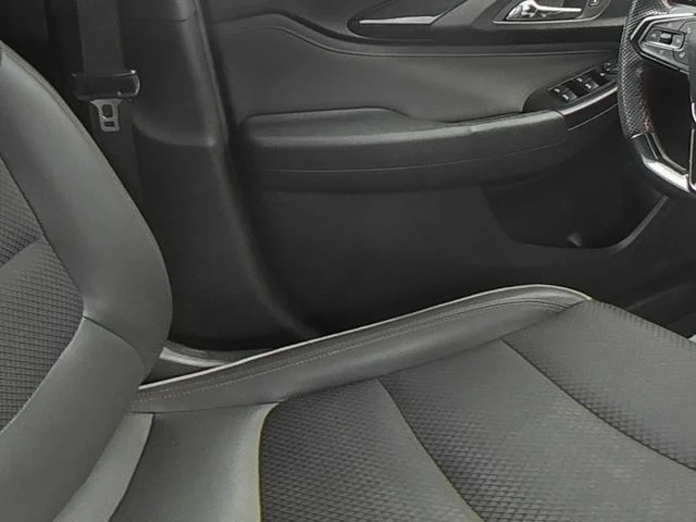 Used 2022 Black Chevrolet RS image 37