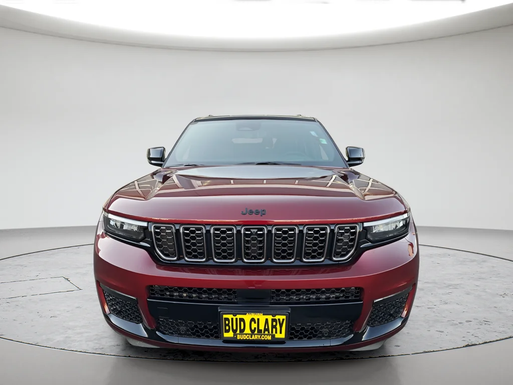 New 2025 Velvet Red Pearl-Coat Exterior Paint Jeep Summit image 8