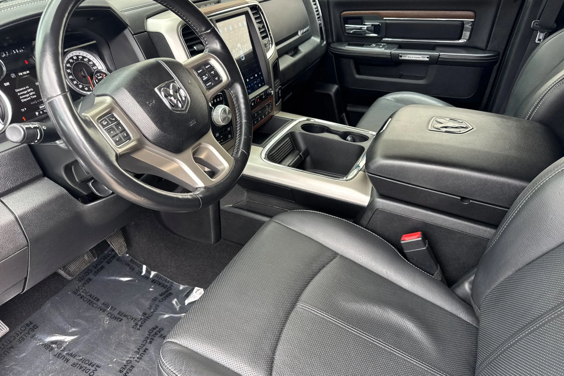 Used 2018 Delmonico Red Pearlcoat Ram Laramie image 13