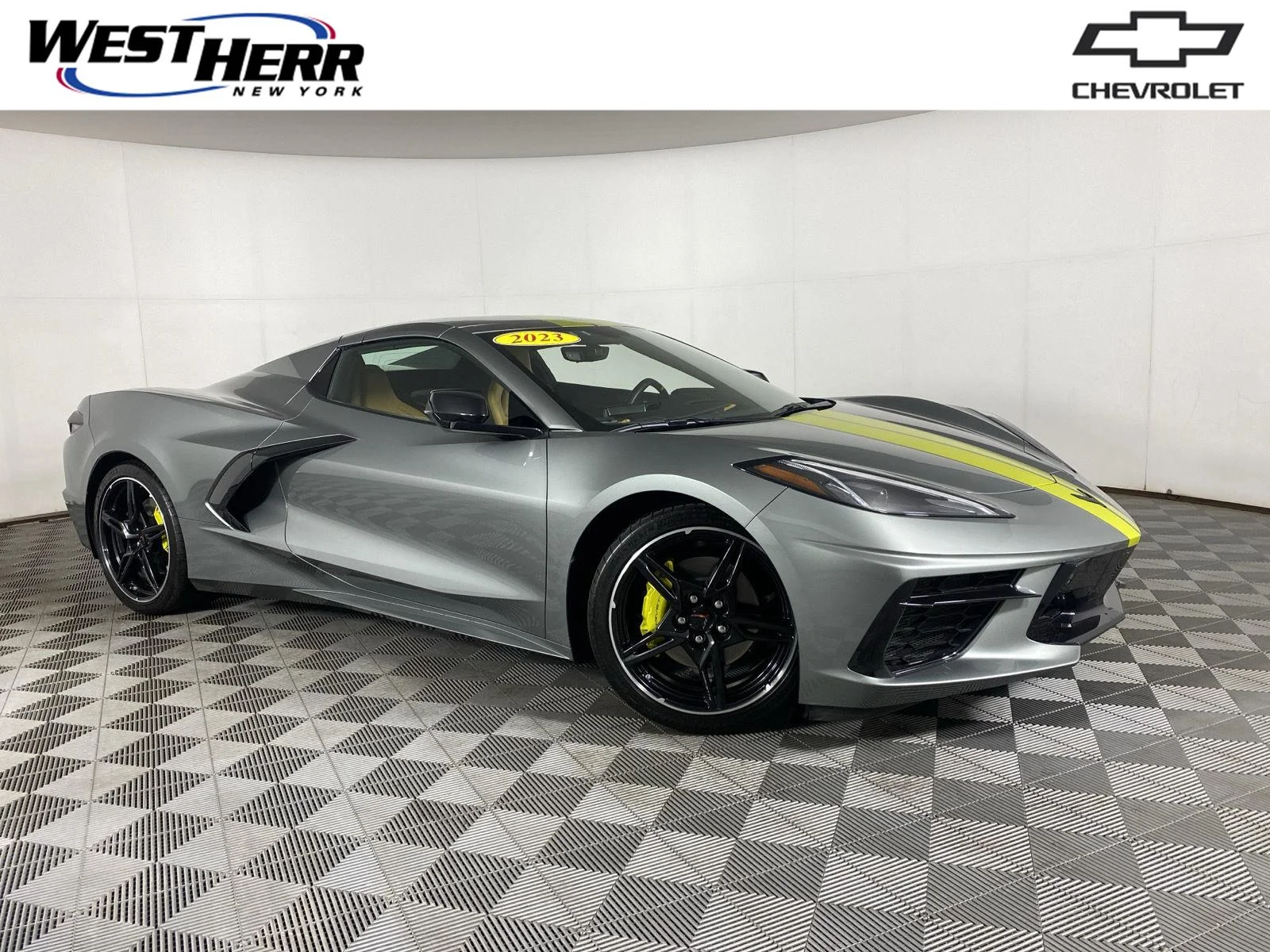 Used 2023 Hypersonic Gray Metallic Chevrolet 2LT image 1
