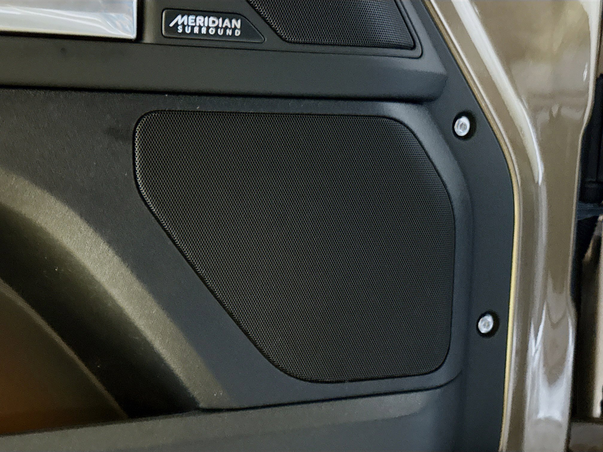 New 2026 Gondwana Stone LAND ROVER X-Dynamic SE image 22