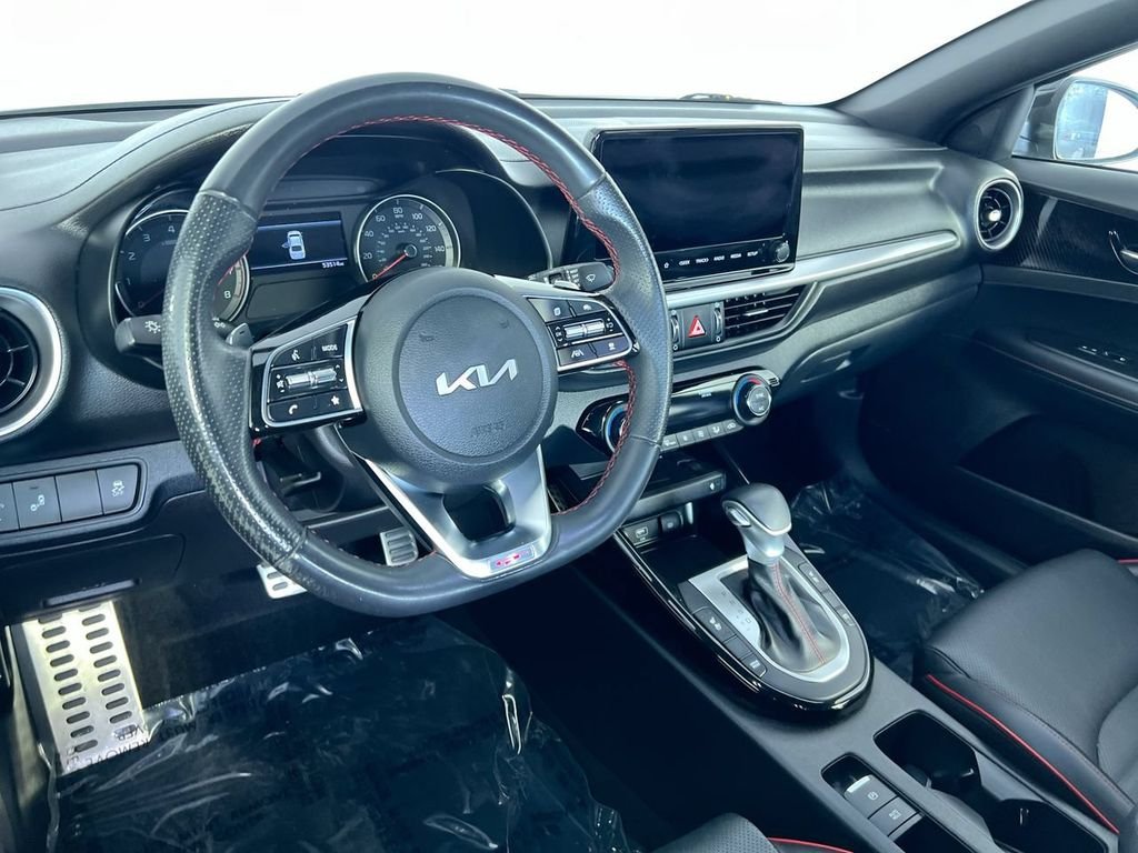 Used 2022 Black Kia GT image 23